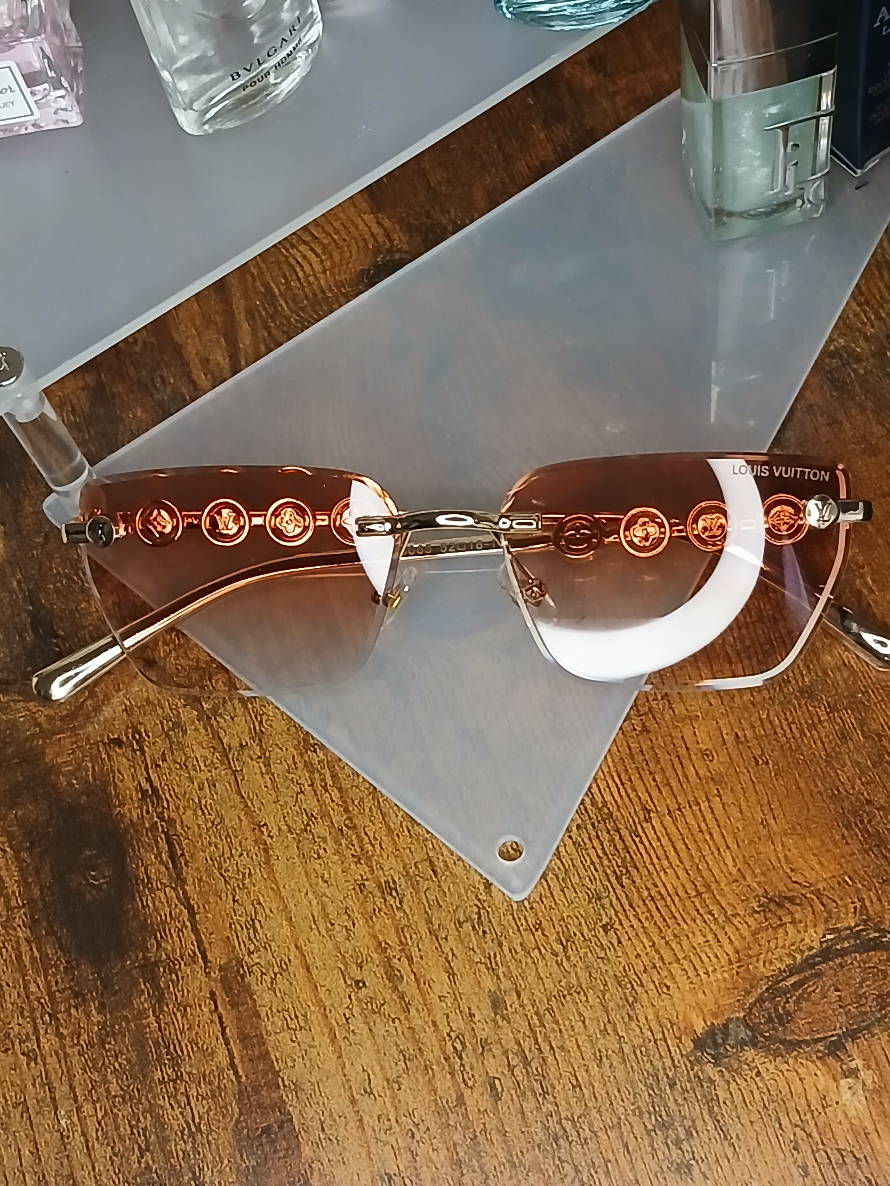 Louis Vuitton radiant peach logo rimless sunglasses with gold hardware