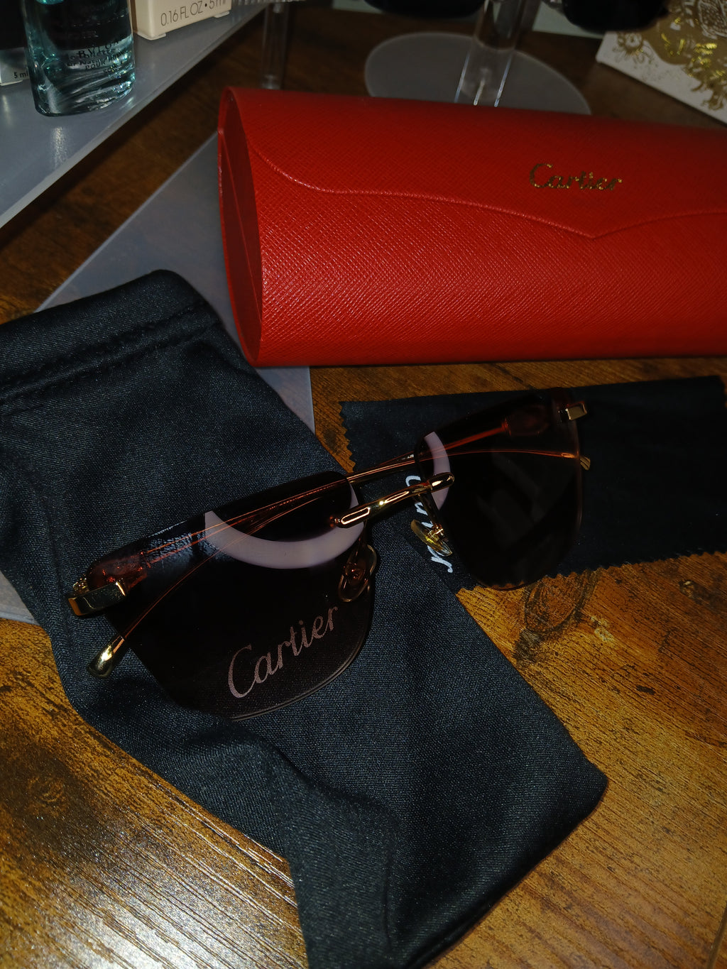 Cartier panther sunglasses with case