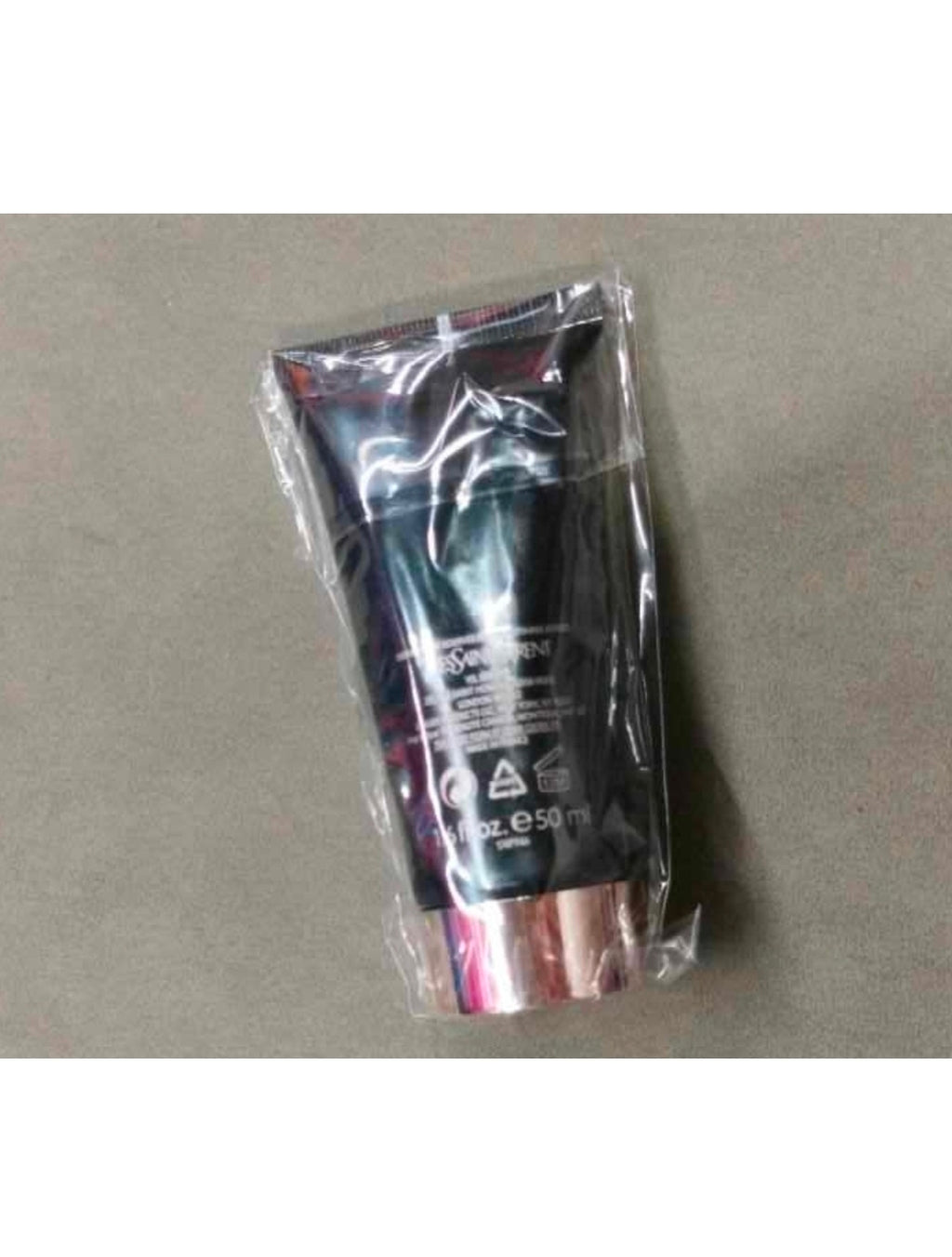 50ml Yves Saint Laurent Black Opium Shimmering Moisturizer